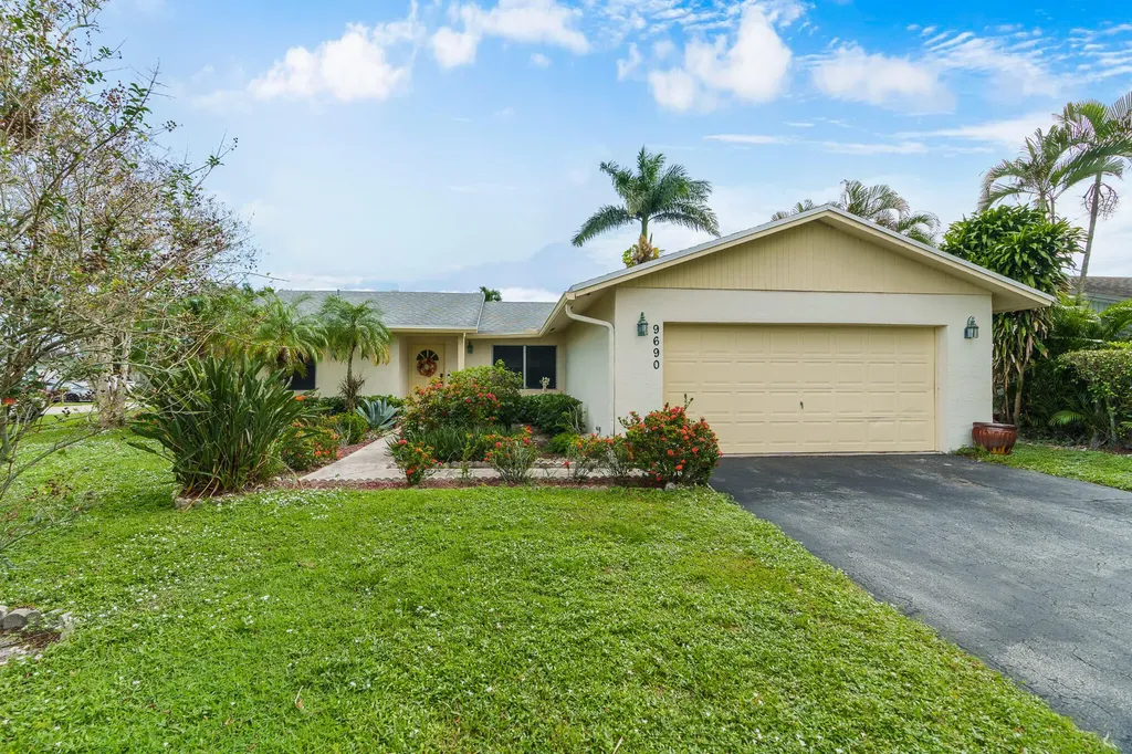 9690 Saddlebrook Drive Boca Raton FL 33496