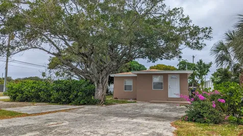 721 NW 4th Street Delray Beach FL 33444