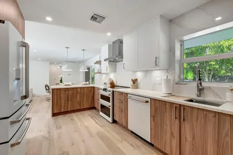 103 S Atlantic Drive Lantana FL 33462