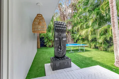 103 S Atlantic Drive Lantana FL 33462