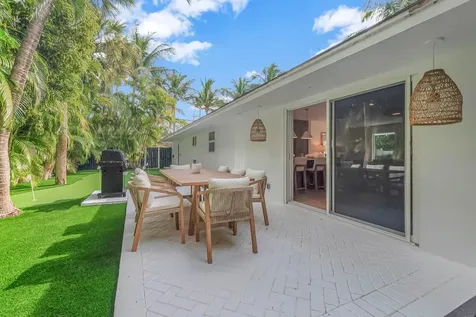 103 S Atlantic Drive Lantana FL 33462