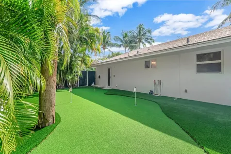 103 S Atlantic Drive Lantana FL 33462
