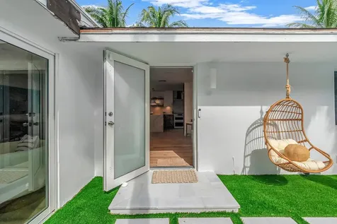 103 S Atlantic Drive Lantana FL 33462