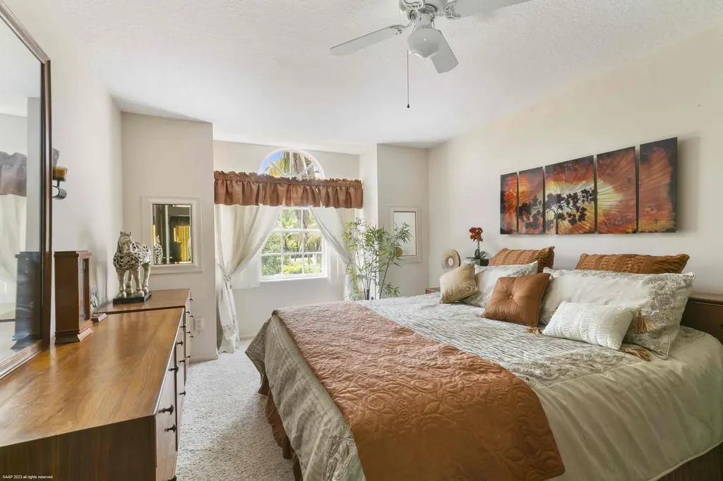 16559 Rustic Road Wellington FL 33470