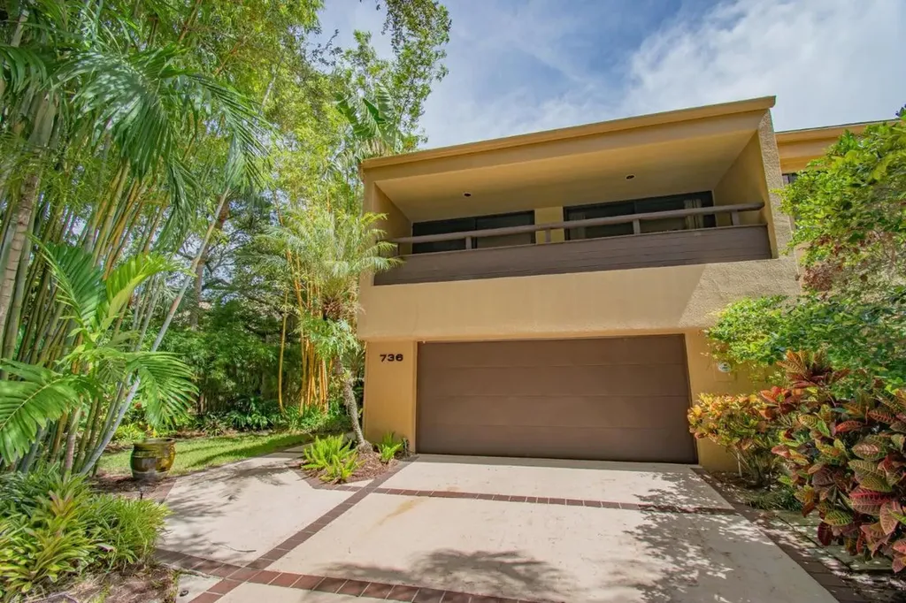 736 Saint Albans Drive Boca Raton FL 33486