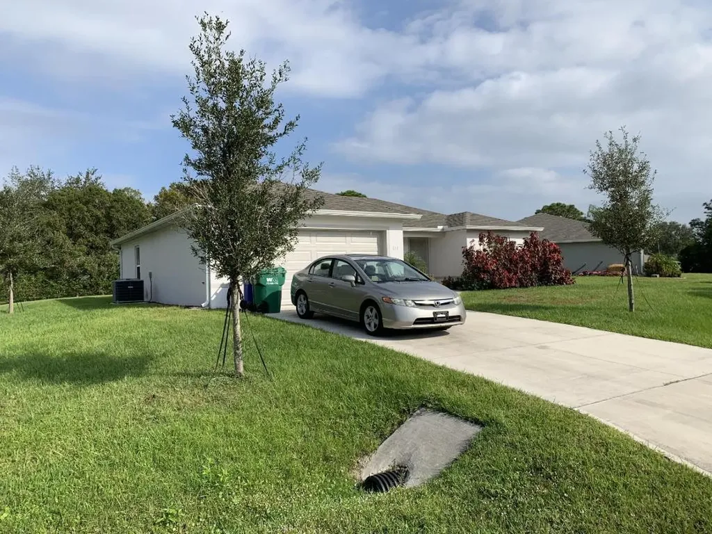 813 Landsdowne Drive Sebastian FL 32958