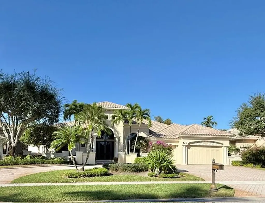 5840 Vintage Oaks Circle Delray Beach FL 33484