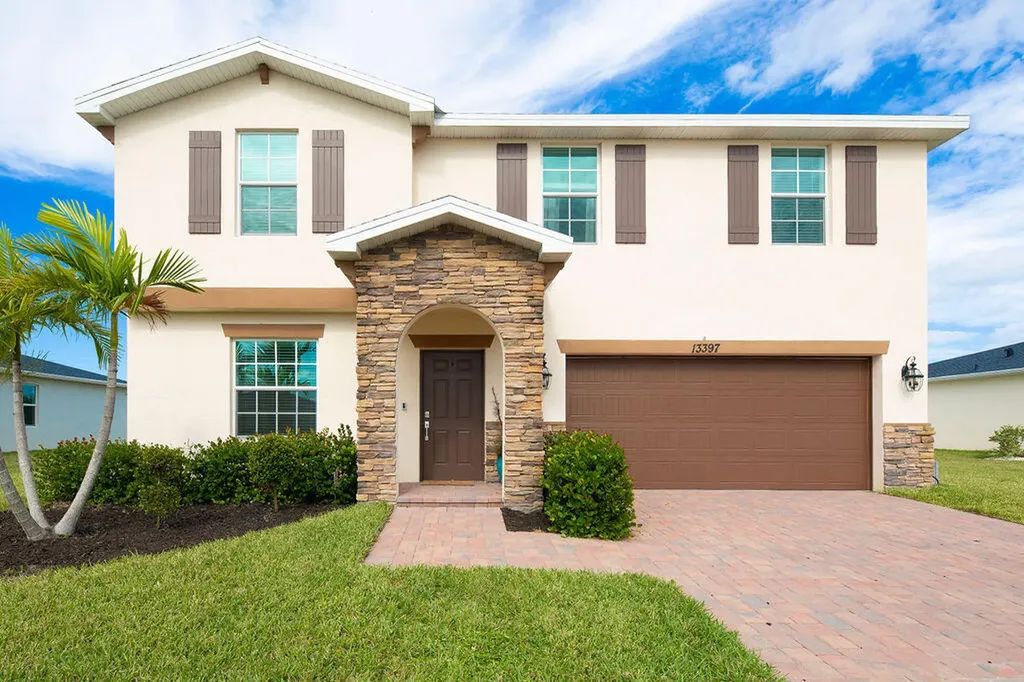 13397 NW Copper Creek Drive Port St Lucie FL 34987