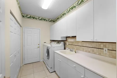 9907 SE Osprey Pointe Drive Hobe Sound FL 33455
