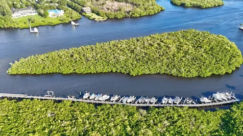 9907 SE Osprey Pointe Drive Hobe Sound FL 33455