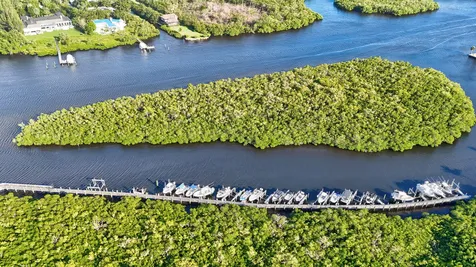 9907 SE Osprey Pointe Drive Hobe Sound FL 33455