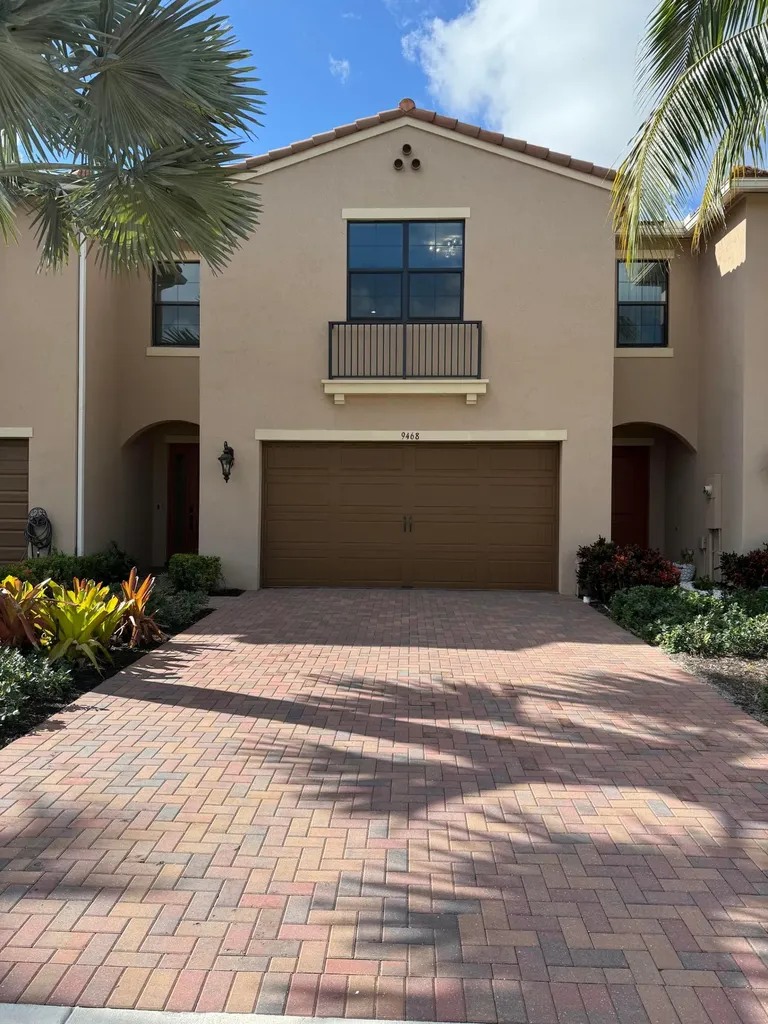 9468 Kinley Place Boca Raton FL 33428