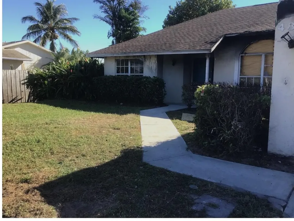 486 SE Nome Drive Port St Lucie FL 34984