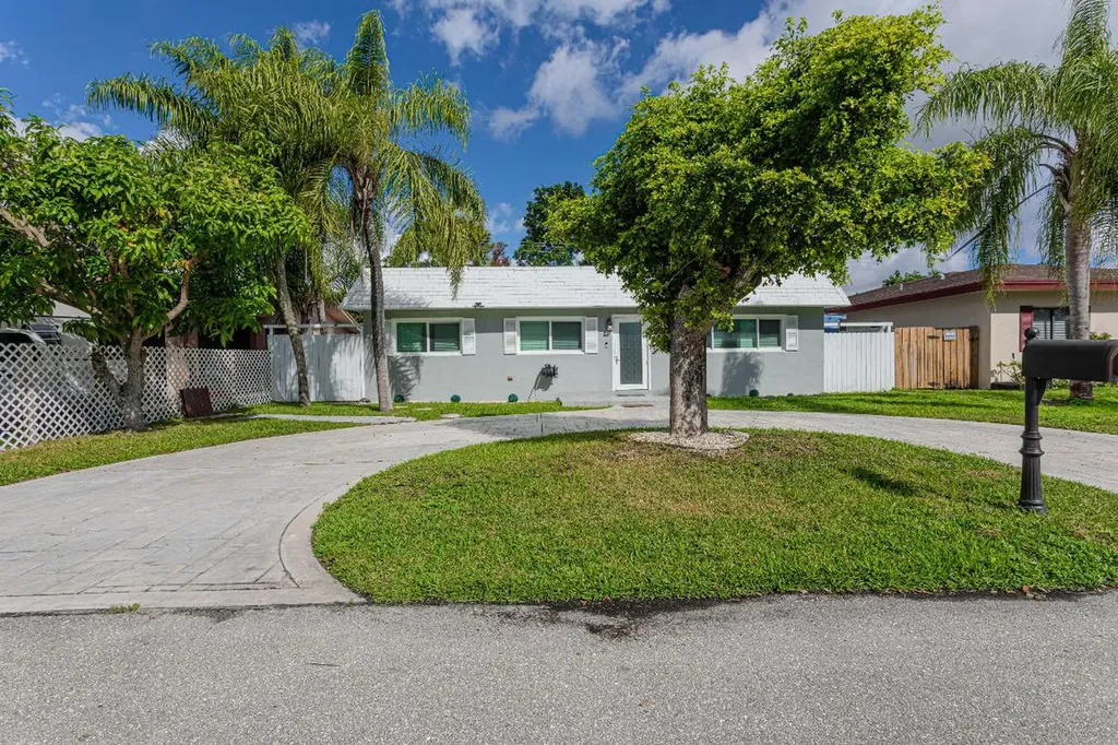 6129 SW 20th Street Miramar FL 33023