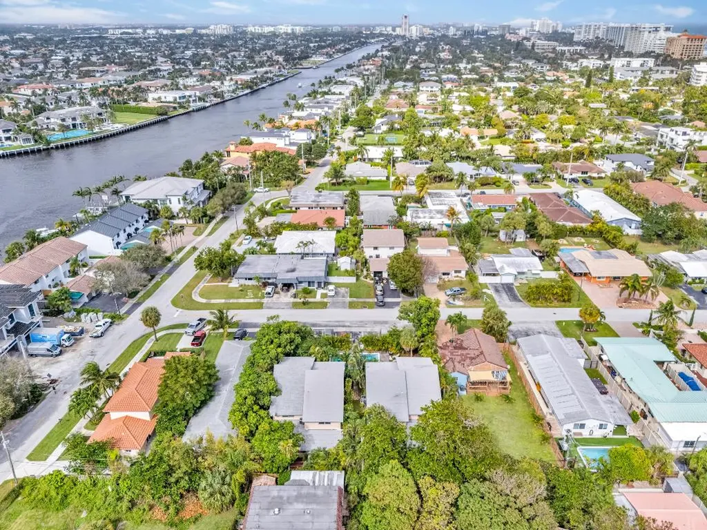 1912 NE 6th Street Deerfield Beach FL 33441