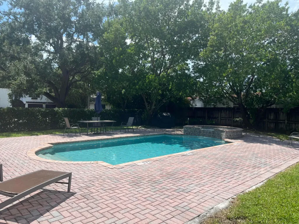 401 NE 16th Avenue Fort Lauderdale FL 33301