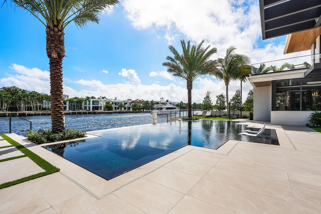 1520 Royal Palm Way Boca Raton FL 33432