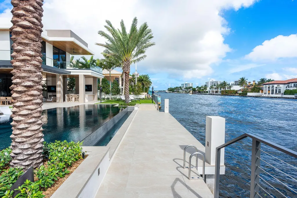 1520 Royal Palm Way Boca Raton FL 33432