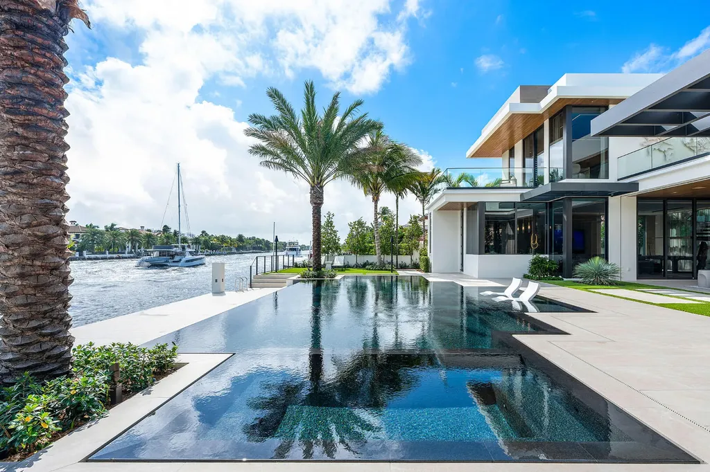 1520 Royal Palm Way Boca Raton FL 33432