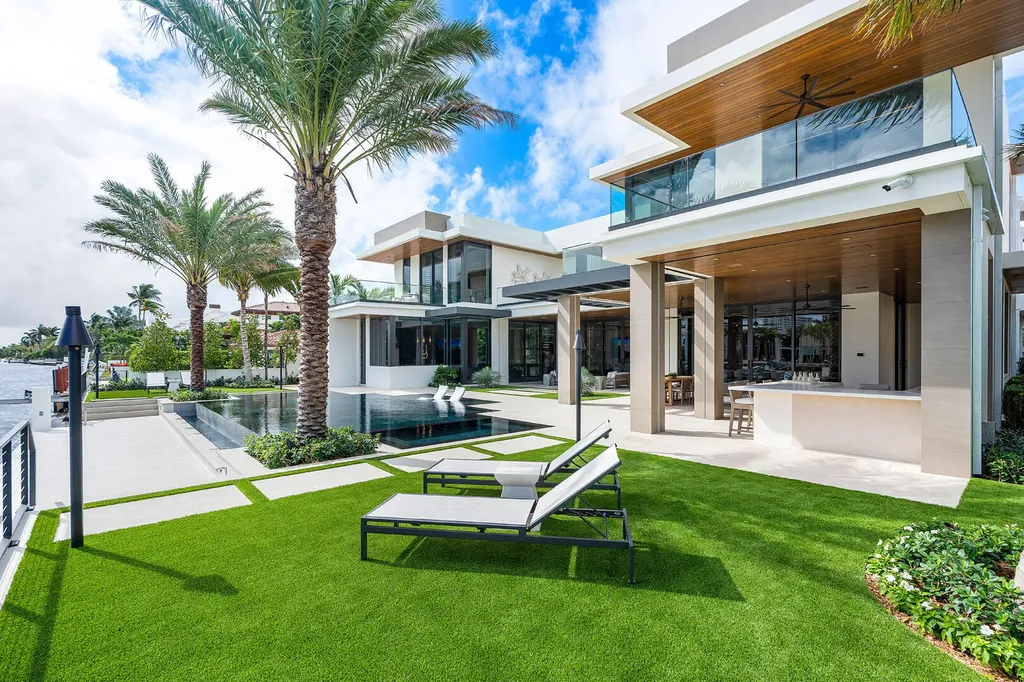 1520 Royal Palm Way Boca Raton FL 33432