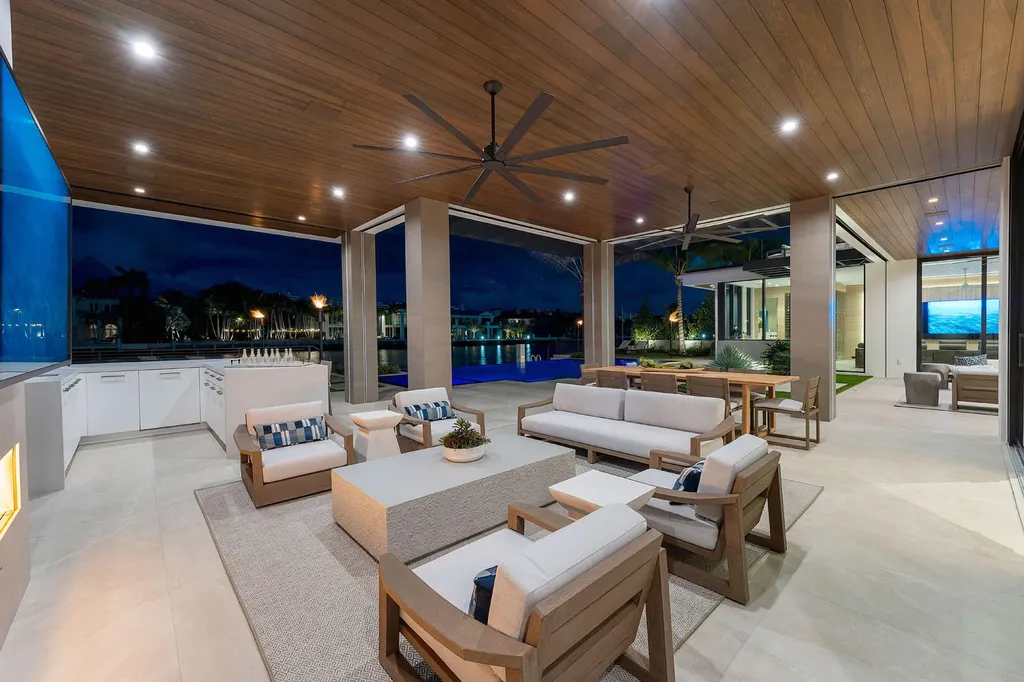 1520 Royal Palm Way Boca Raton FL 33432