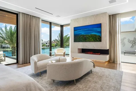 1520 Royal Palm Way Boca Raton FL 33432