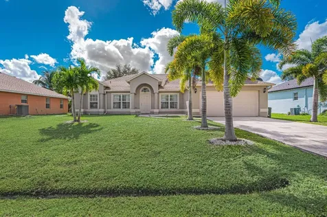 1450 SW Leisure Lane Port St Lucie FL 34953
