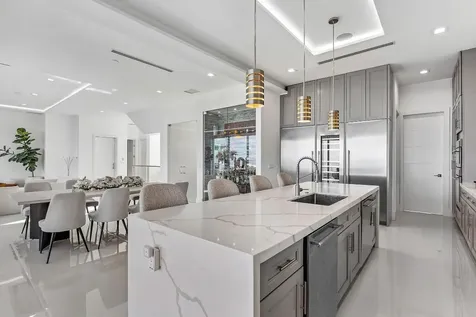 4422 N Highway A1a Hutchinson Island FL 34949