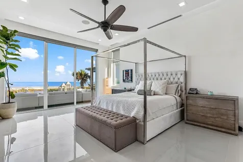 4422 N Highway A1a Hutchinson Island FL 34949
