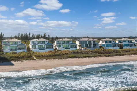 4422 N Highway A1a Hutchinson Island FL 34949
