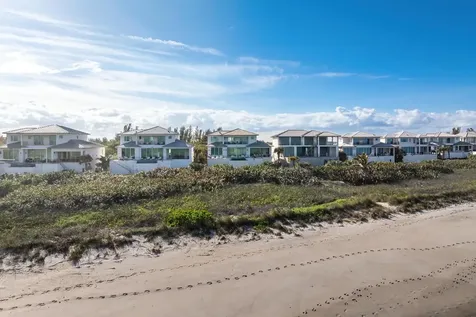 4422 N Highway A1a Hutchinson Island FL 34949