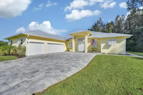 1530 Pineburke Lane Fort Pierce FL 34947