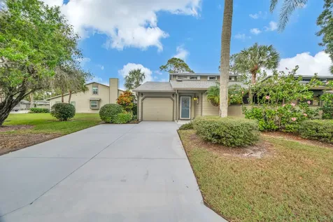 695 NE Dahoon Terrace Jensen Beach FL 34957