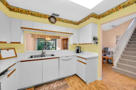 695 NE Dahoon Terrace Jensen Beach FL 34957