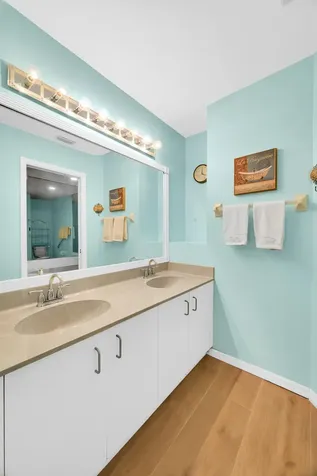 695 NE Dahoon Terrace Jensen Beach FL 34957