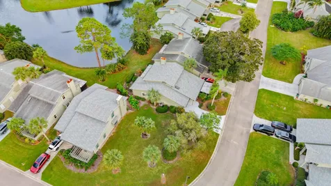 695 NE Dahoon Terrace Jensen Beach FL 34957