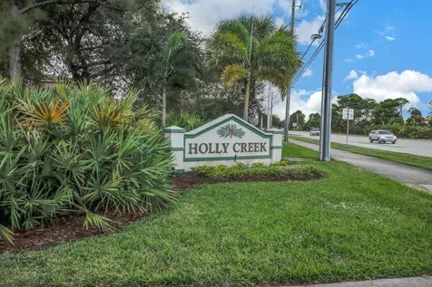 695 NE Dahoon Terrace Jensen Beach FL 34957