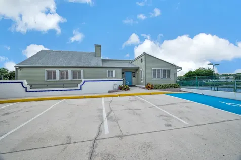 695 NE Dahoon Terrace Jensen Beach FL 34957