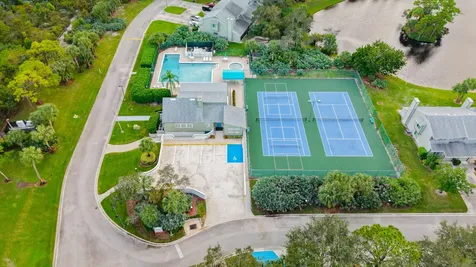 695 NE Dahoon Terrace Jensen Beach FL 34957