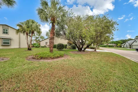 695 NE Dahoon Terrace Jensen Beach FL 34957