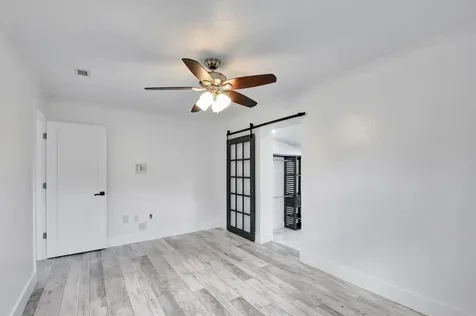 2478 Kentucky Street West Palm Beach FL 33406