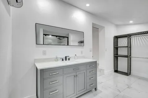 2478 Kentucky Street West Palm Beach FL 33406
