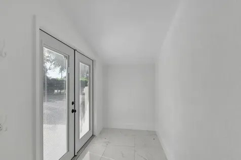 2478 Kentucky Street West Palm Beach FL 33406