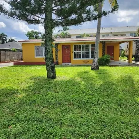 1606 Shirley Court Lantana FL 33462