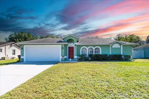 1614 SW Ruiz Terrace Port St Lucie FL 34953