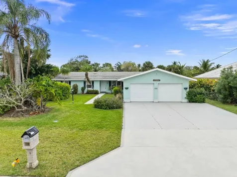 1707 Rio Vista Drive Fort Pierce FL 34949