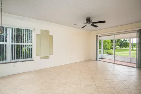 1442 SE Larkwood Circle Port St Lucie FL 34952