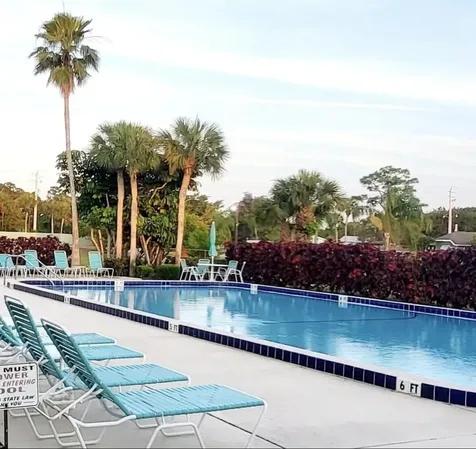 1442 SE Larkwood Circle Port St Lucie FL 34952