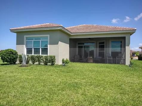 9240 SW Miracoli Way Port St Lucie FL 34987