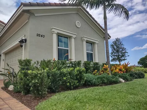 9240 SW Miracoli Way Port St Lucie FL 34987